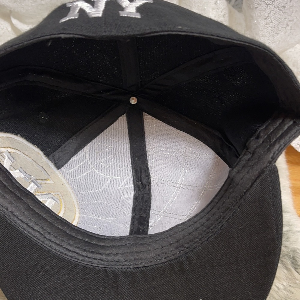 59 hat Size L - Picture 9 of 10